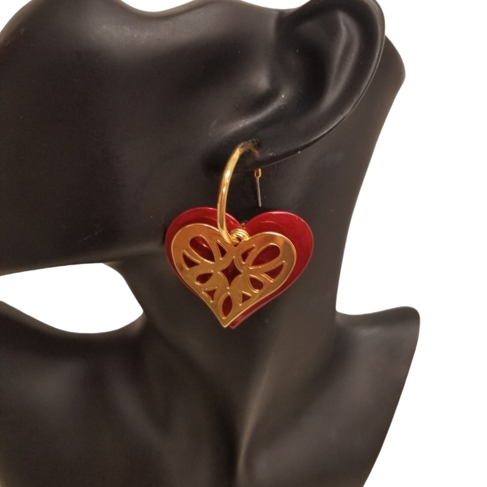 Vintage Avon Red Enamel & Gold Tone Layered Filigree Heart Hoop Earrings - Picture 3 of 5
